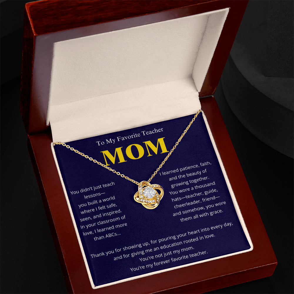 Top 10 Personalized Gifts for Moms from our Gift Shop