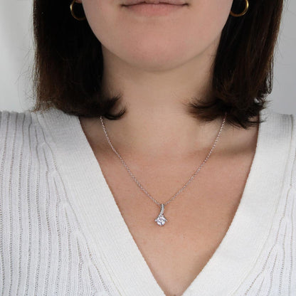 To My Mom, I Love You Necklace.